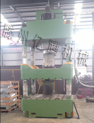 2014�F(xi��n)؛����(y��ng)500T��ĩ����Һ���C(j��)�|�v�C(j��)е