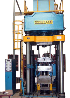 ȫ�Ԅ�Һ���C(j��)��ģ��